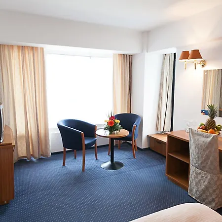 Hotel Savoy 4*